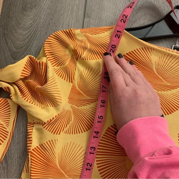 Y2K vtg Diane von furstenberg DVF jill wrap top - Picture 6 of 6